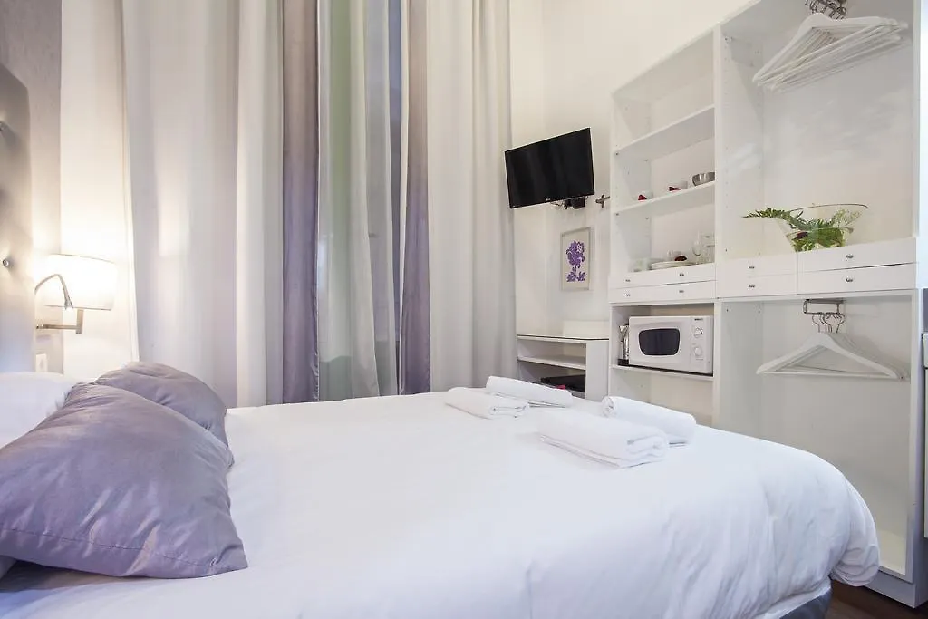 招待所 Barcelona Rooms Triple With Private Bathroom In Gothic