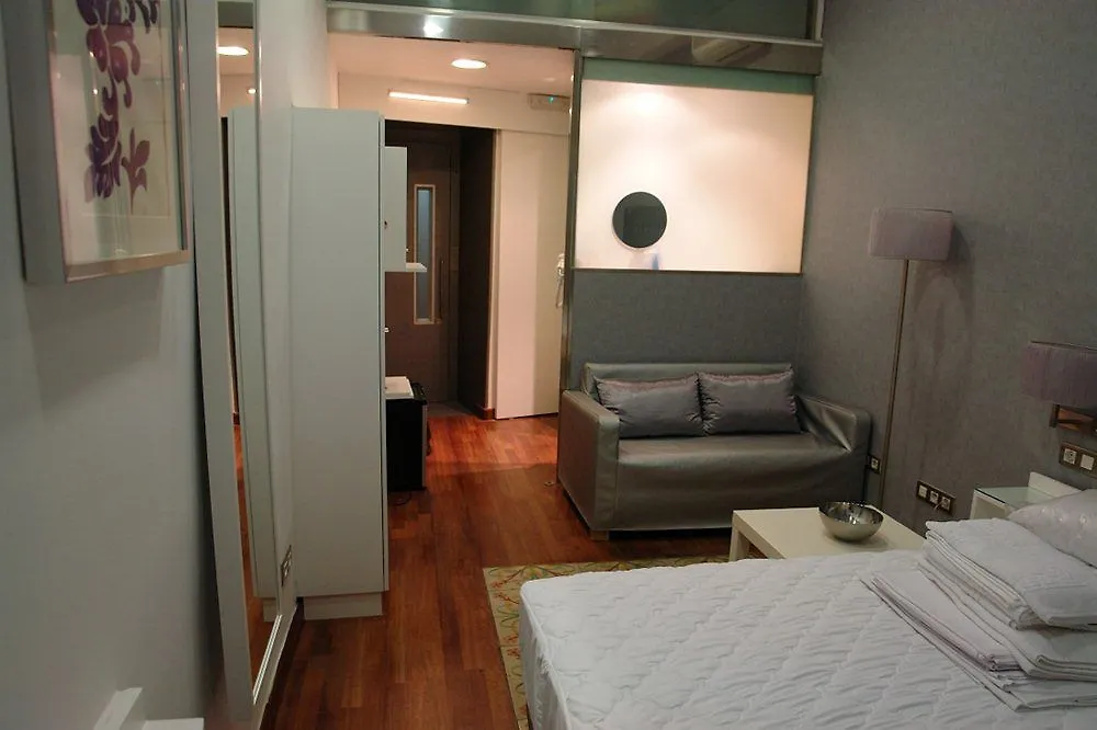 Barcelona Rooms Triple With Private Bathroom In Gothic 招待所